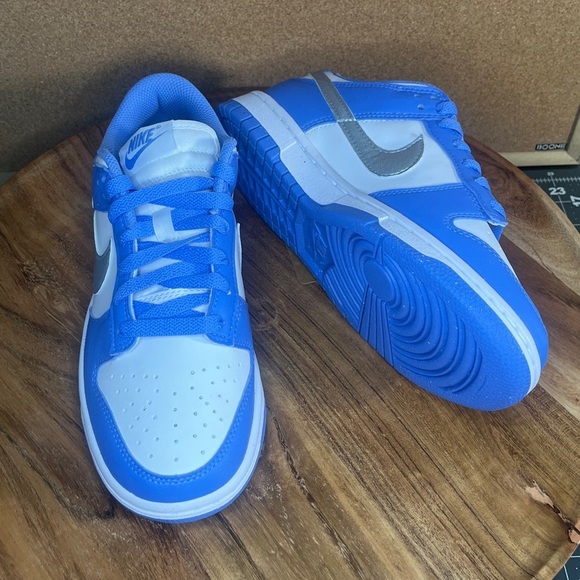 Nike
Dunks
Royal pulse
Brand new - Picture 3 of 10